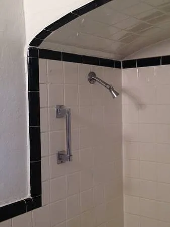 1724 Crump Ave — Photo 10