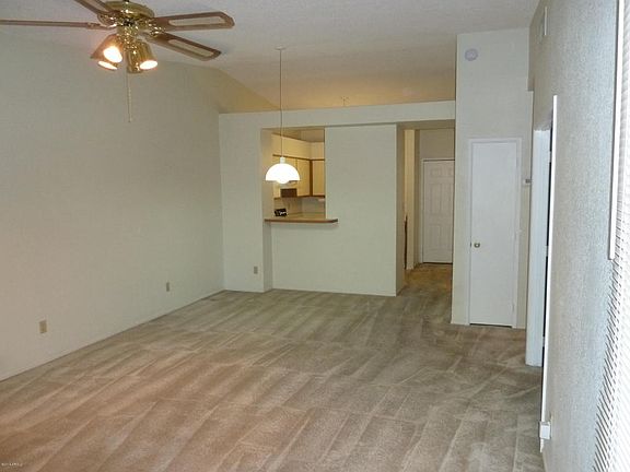 2nd image of 6230 N 33rd Ave Unit 128
