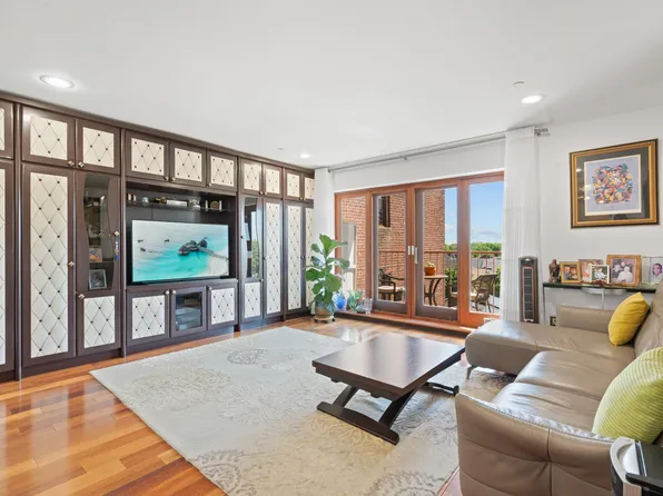 2381 Ocean Avenue image 1 of 31