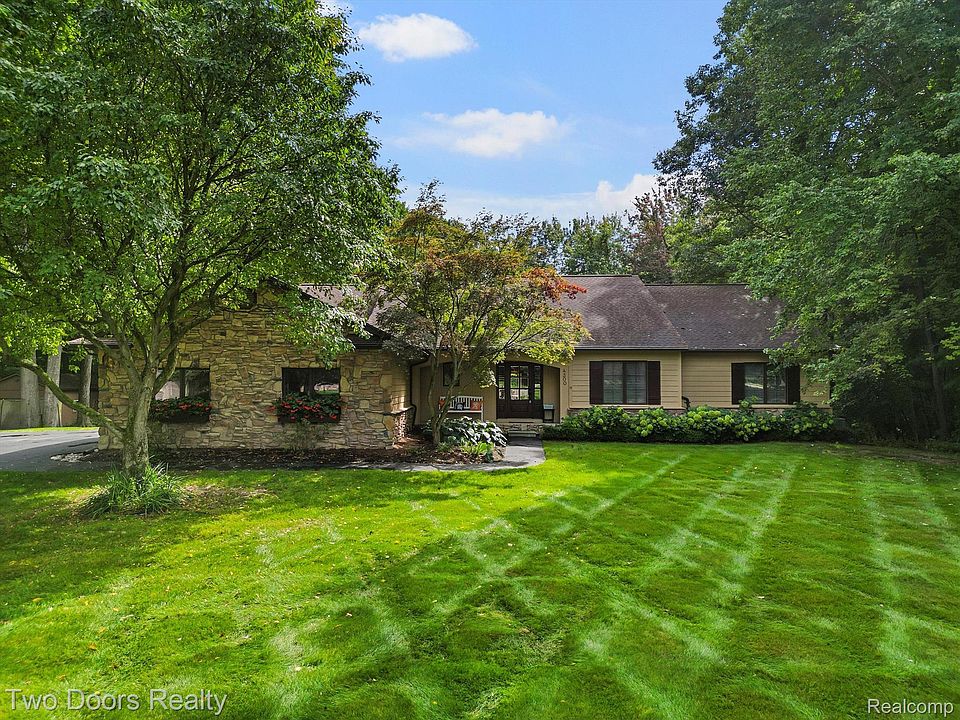 1st image of 4300 Crystal Creek Dr