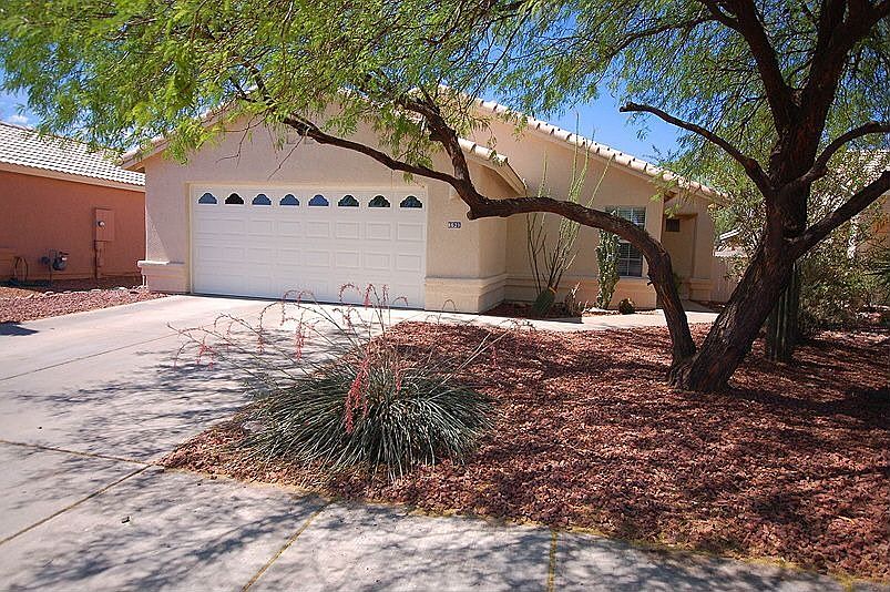8621 N. Cantora Way.  A great home in a great location.