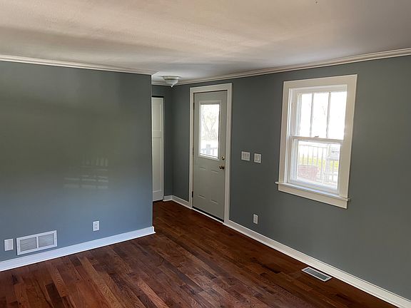 3rd image of 11770 W 33rd St