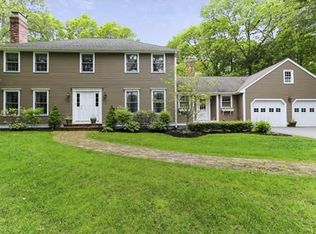 34 Pleasant Heights Dr, North Easton, MA 02356