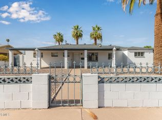 2126 W San Juan Ave, Phoenix, AZ 85015
