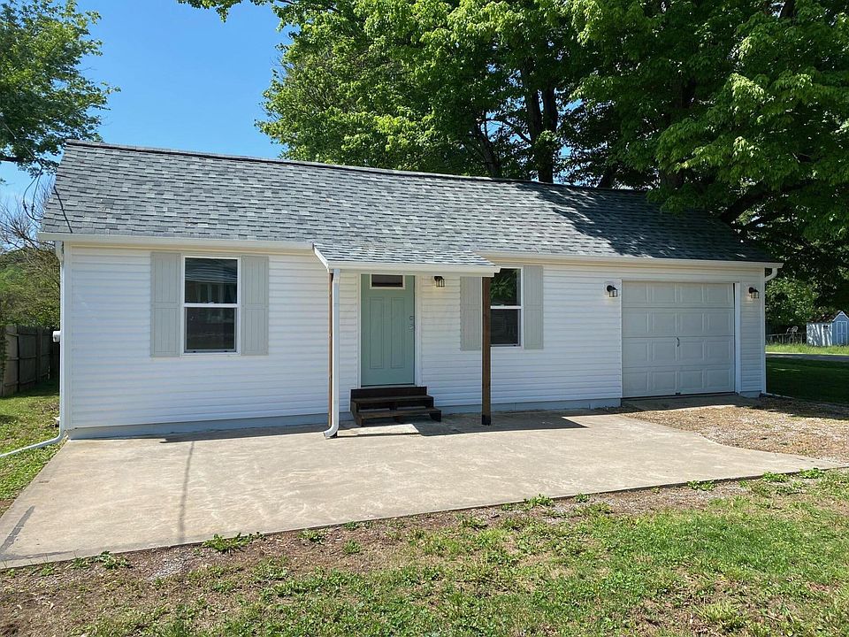 985 Charles St, Logan, OH 43138 Zillow