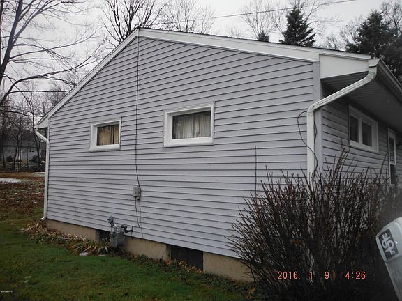 2nd image of 936 Belton Ave