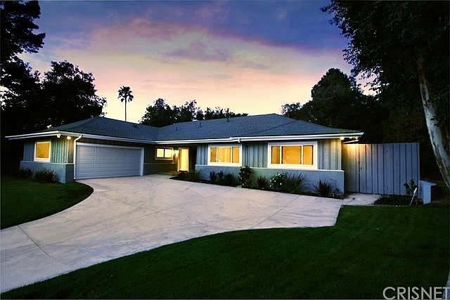 1st image of 19315 Espinosa St