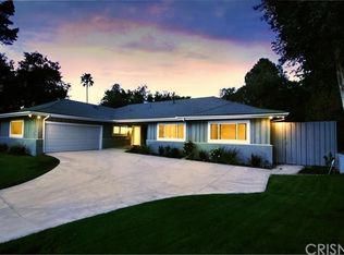 19315 Espinosa St, Tarzana, CA 91356