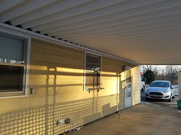Carport and garage!