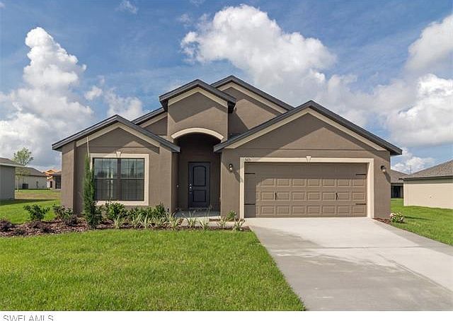 1st image of 374 Shadow Lakes Dr