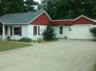 409 Giles St, Saint Johns, MI