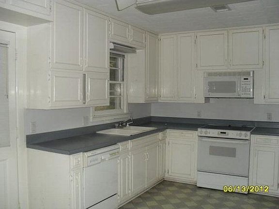 5th image of 1815 Macarthur Dr
