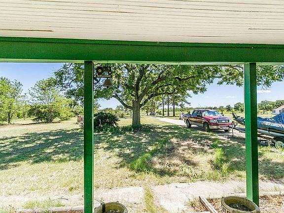 4th image of 1106 Private Road 6310