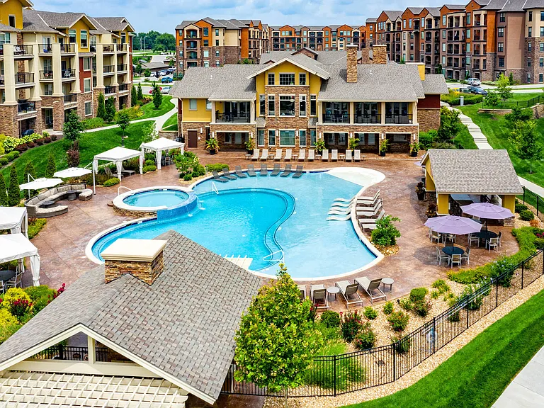 WaterCrest at City Center — Photo 7