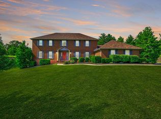 320 Cedar Cir, Madisonville, KY 42431