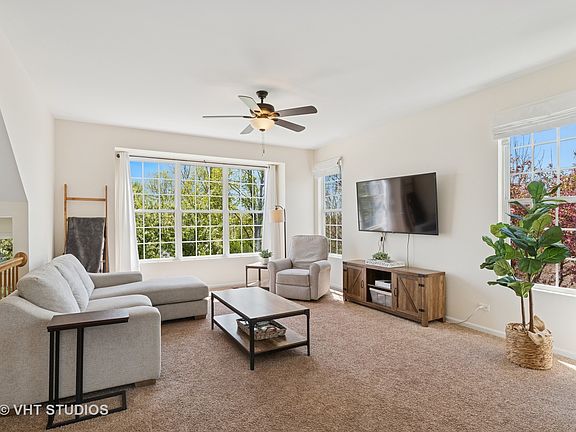 3rd image of 55 Thomas Ct