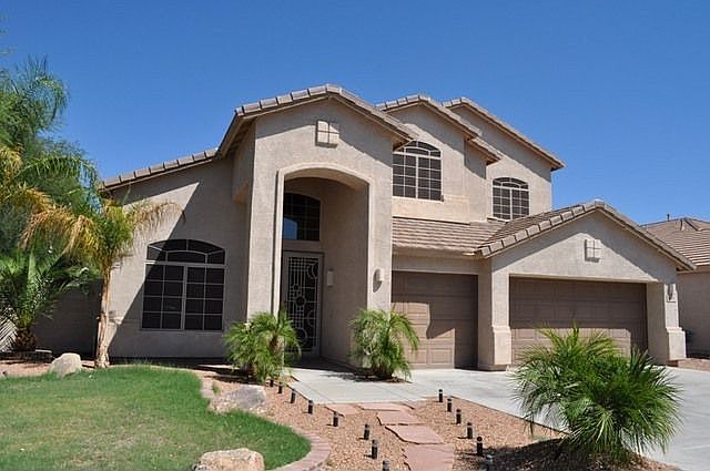 2nd image of 573 N Bell Dr