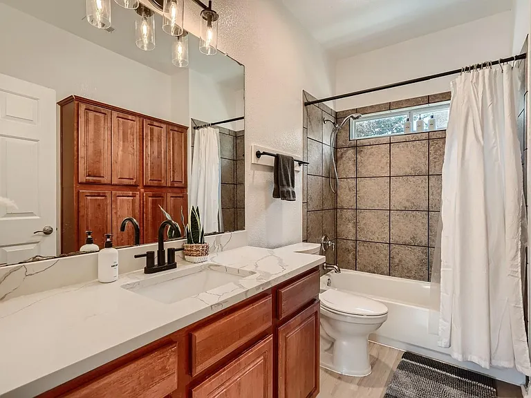 1812 Ulit Ave #A — Photo 10