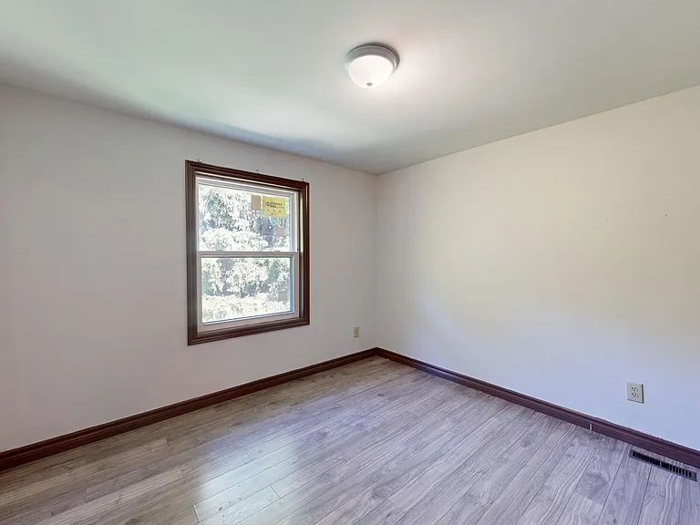 260 Taylor St — Photo 18