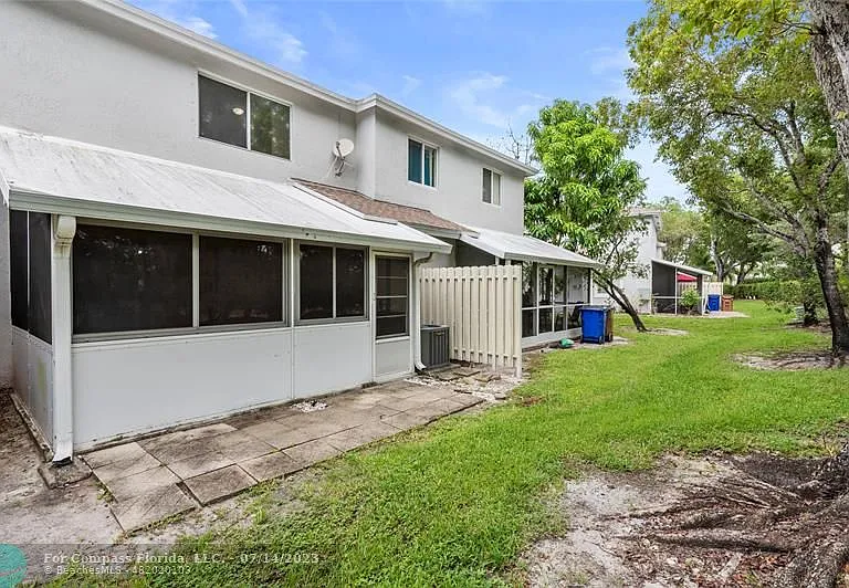 1186 SW 44th Ave — Photo 67