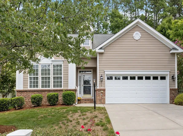 210 Muir Brook Pl, Cary, NC 27519