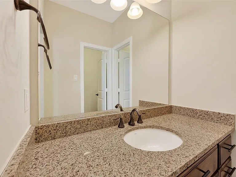 28423 Tall Juniper Hill Dr — Photo 46