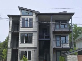 85 N Going St APT 5, Portland, OR 97217