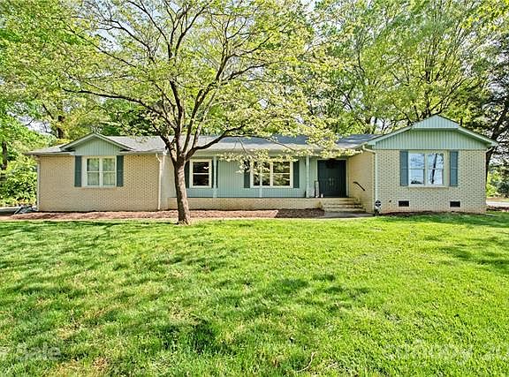 2nd image of 4300 Chuckwood Dr