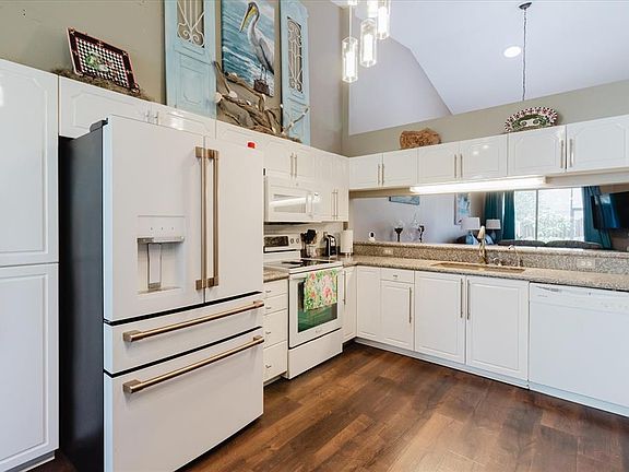2nd image of 2976 FIELDBROOK PLACE
