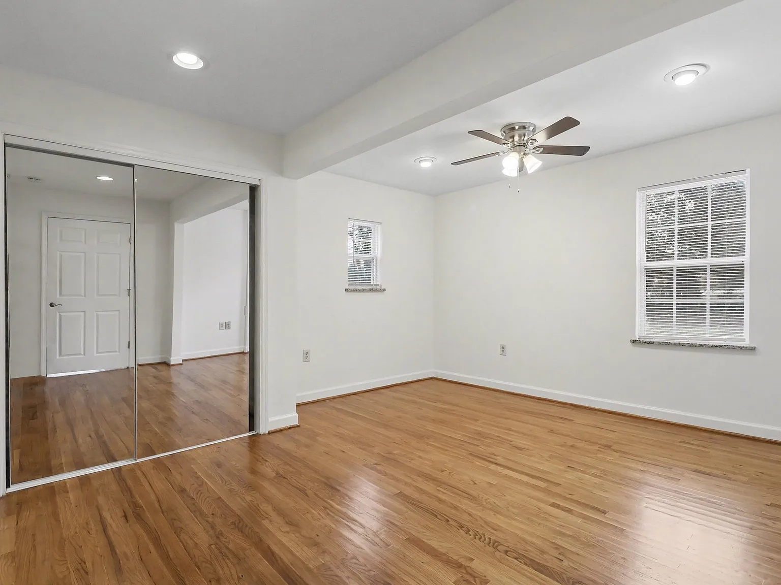 3036 Peeler Road - 1 — Photo 2