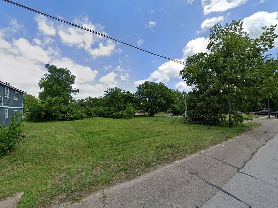 1st image of 1823 Johnson St