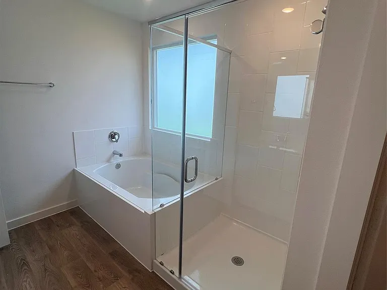 6324 Amberose Peak Ln — Photo 13