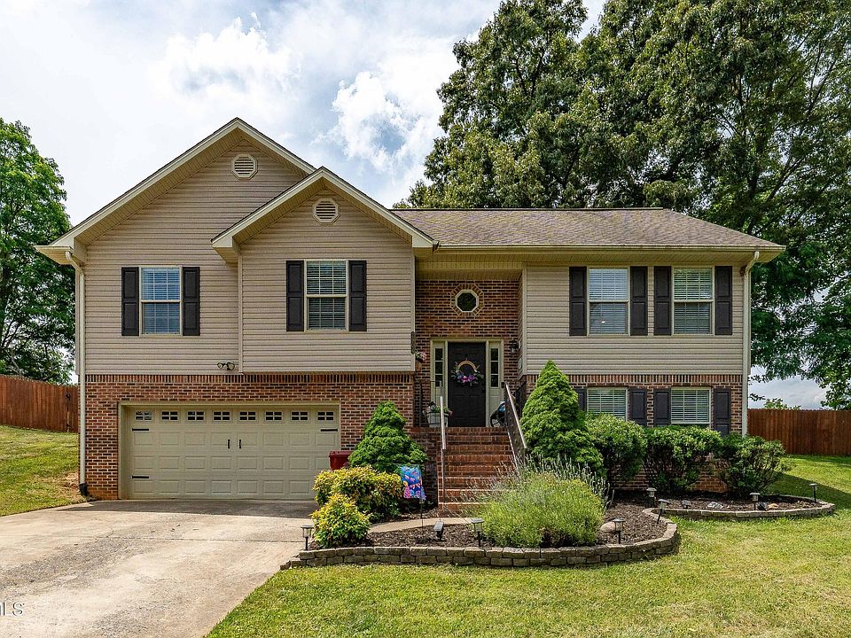 1st image of 2904 Muskett Dr