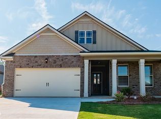 537 Carleton Pl #19, Locust Grove, GA 30248