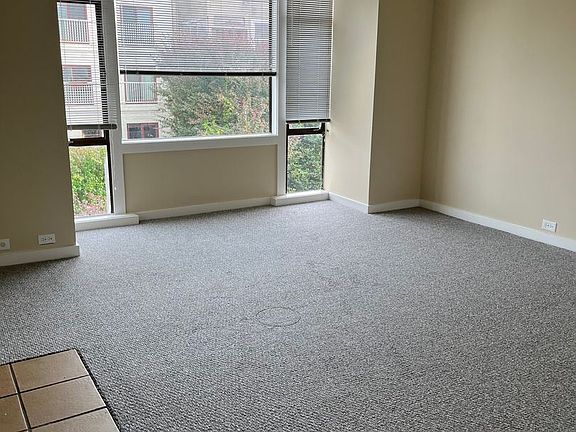 2nd image of 2351 Filbert St #303