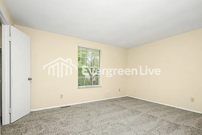 8305 Mount Carmel St — Photo 11