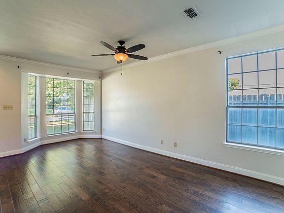 5th image of 1240 Trinity Dr