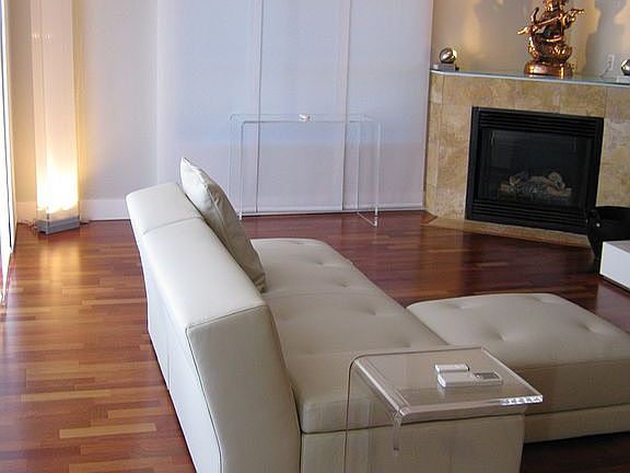 3rd image of 220 1st St APT 203