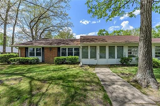 1st image of 265A Kingston Ct