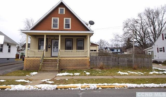 1st image of 29 Parkwood Blvd