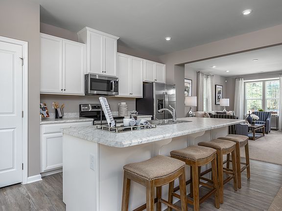 Mozart Rear Entry Garage