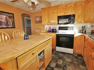 62 Crest Dr, Pawtucket, RI 02861