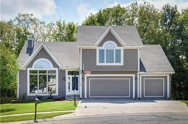 FRONT - Entire Exterior Professionally Painted 2 weeks ago