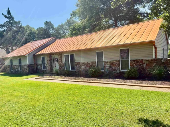 591 Fletcher Rd, Collierville, TN 38017