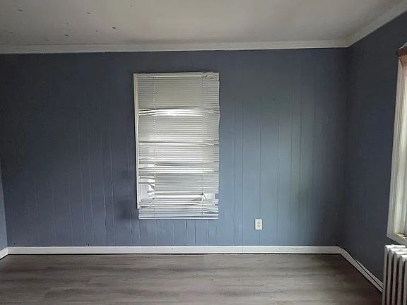 5th image of 24 W Maltbie Ave #O
