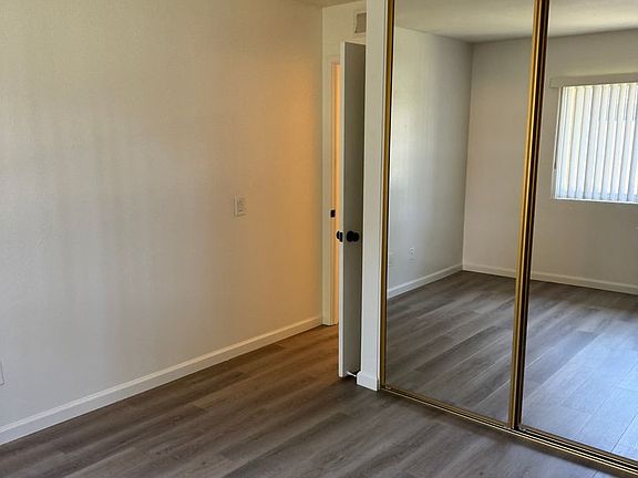 5th image of 11170 Poplar St APT D