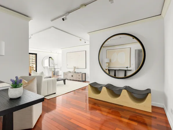 10 West 66th Street image 9 of 35