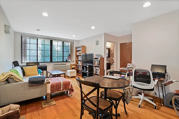 Rented by Crifasi Real Estate | media 3