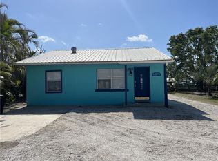 2509 Harbor View Dr, Matlacha, FL 33993