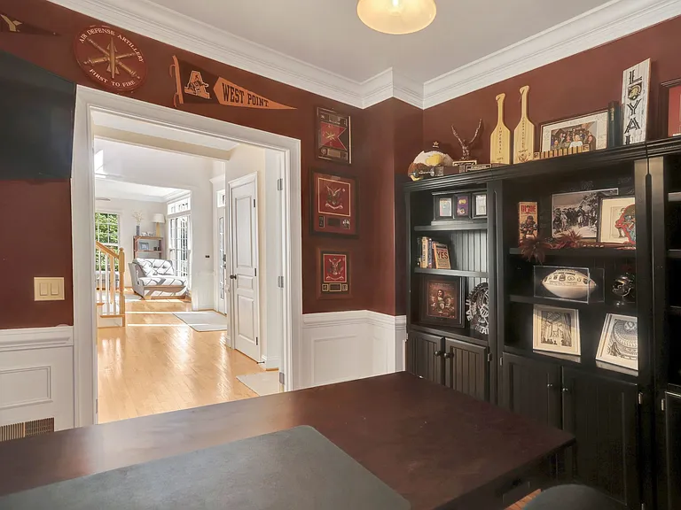 5231 Winter View Dr — Photo 33